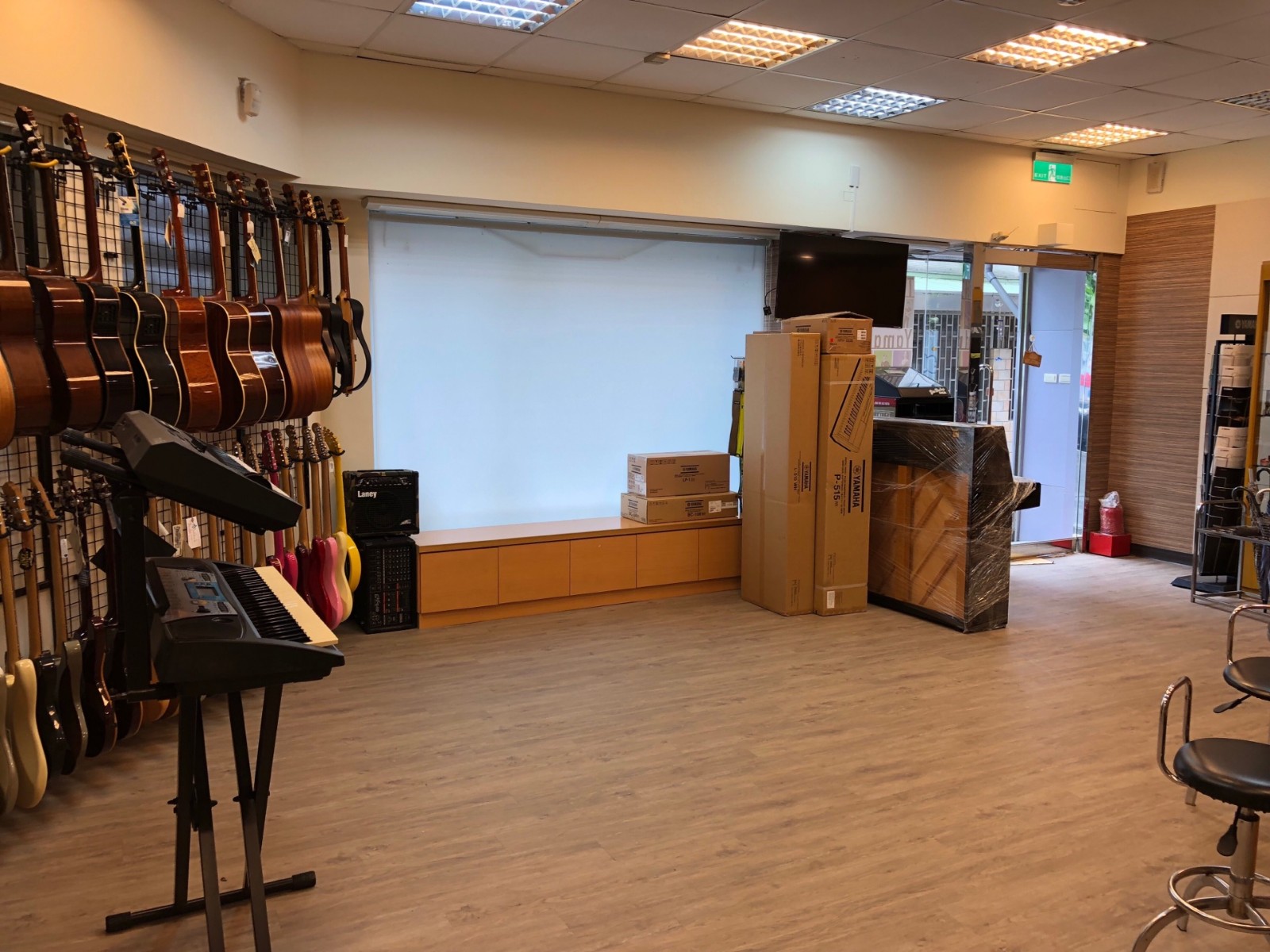 1550229301688159.jpg 1550229301688159.jpg